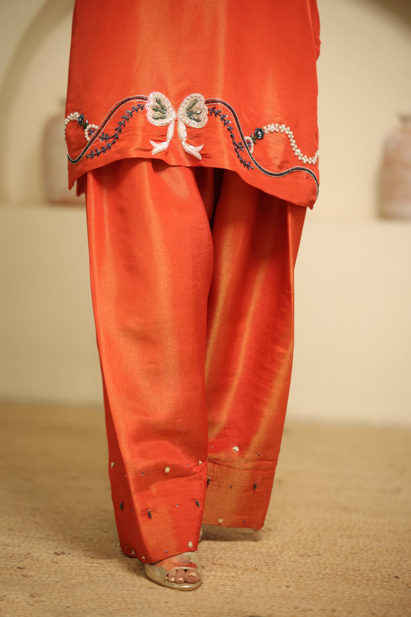 Laal-e-Roohani